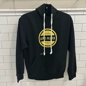 Level Gloves hoodie. Size medium. Ski racing brand.